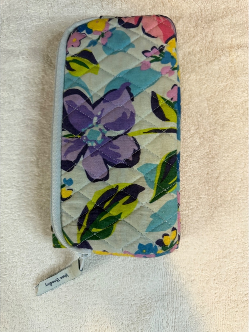Vera Bradley Floral Quilted Wallet Multiple Card Zippered Coin Pocket - #1274